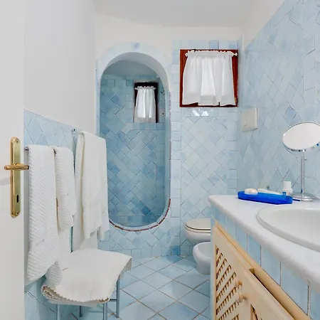 Il Poggio Di Cala Granu شقة *